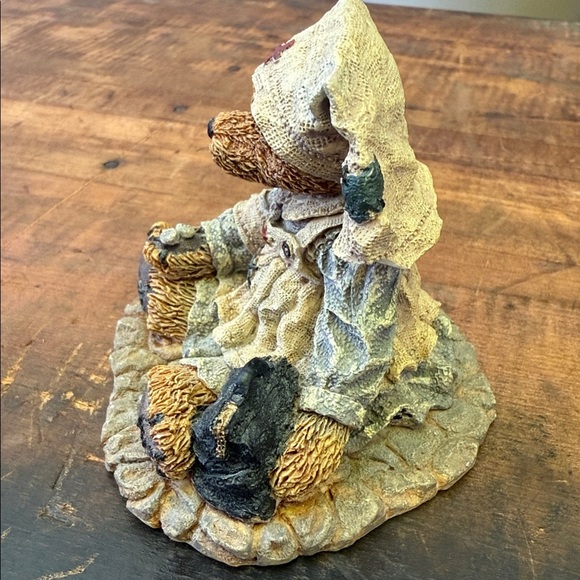 Vintage Boyds Bears and Friends #2231 Clara the Nurse Bear Figurine 20E/618 - Picture 2 of 8